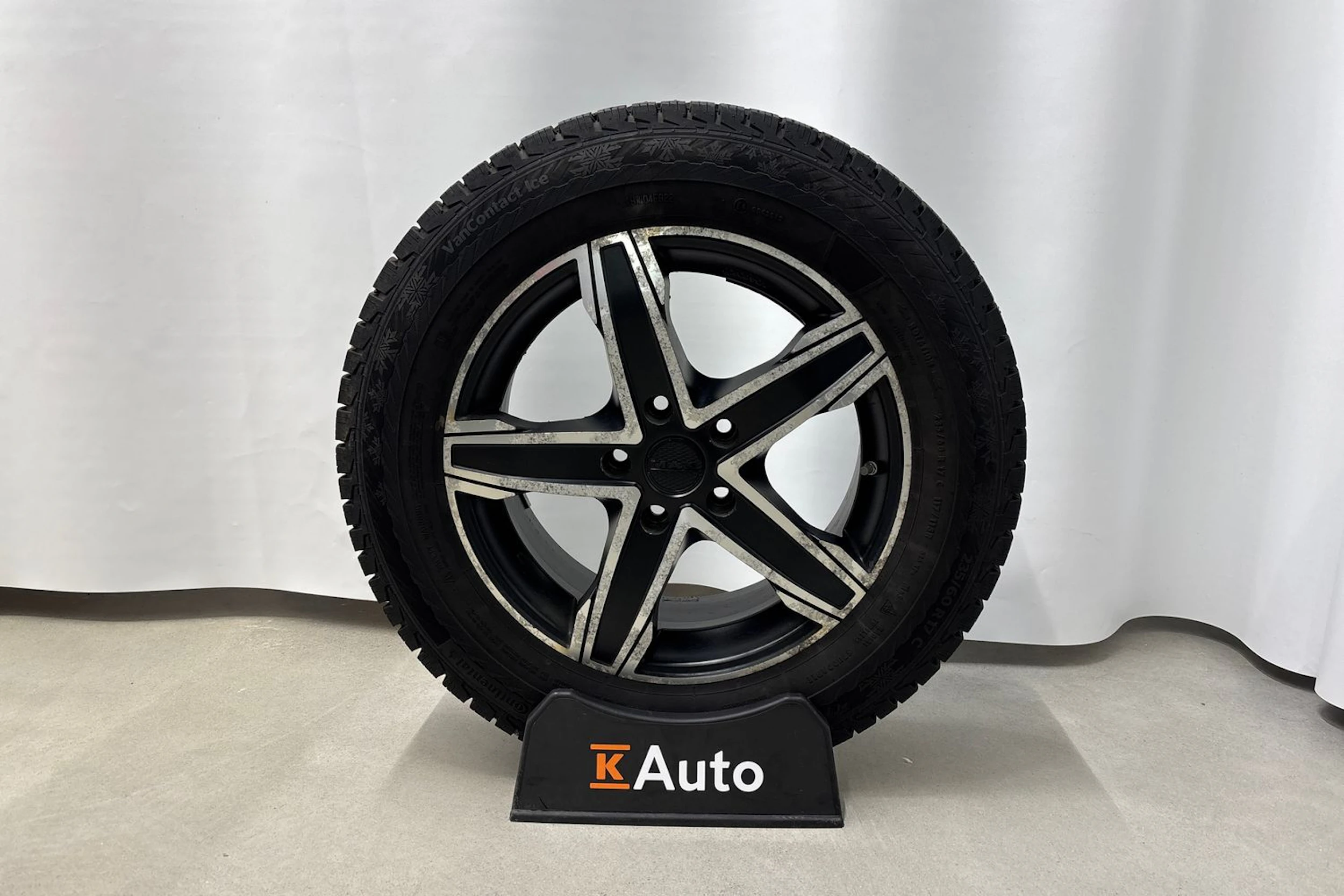 harmaa Volkswagen Crafter 2019 kuva 35.