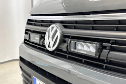 harmaa Volkswagen Crafter 2019 kuva 38.