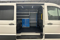 valkoinen Volkswagen Crafter 2019 kuva 17.