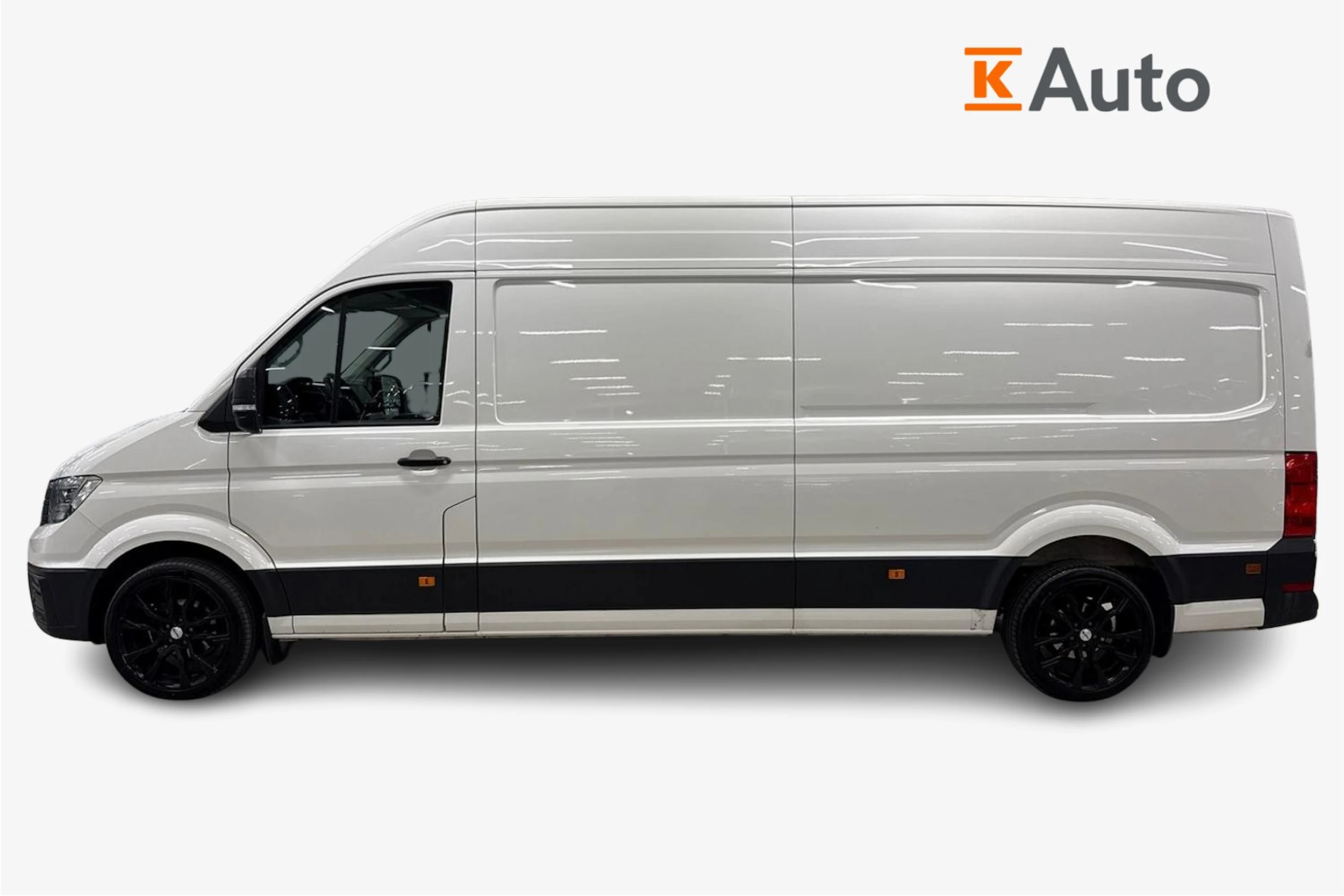 valkoinen Volkswagen Crafter 2019 kuva 7.