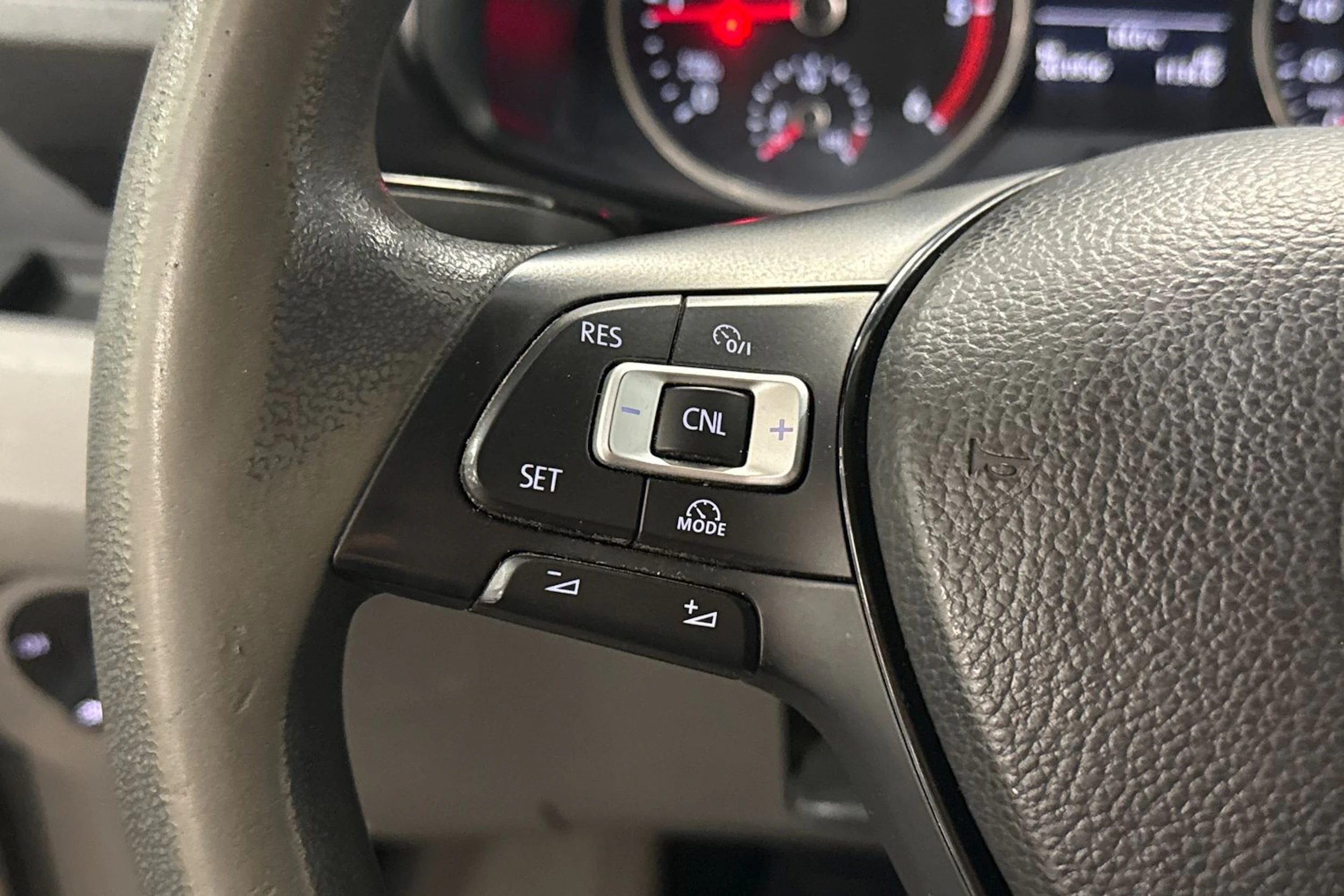 valkoinen Volkswagen Crafter 2019 kuva 17.