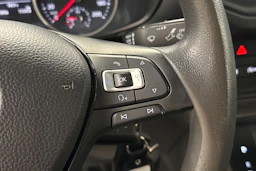 valkoinen Volkswagen Crafter 2019 kuva 18.