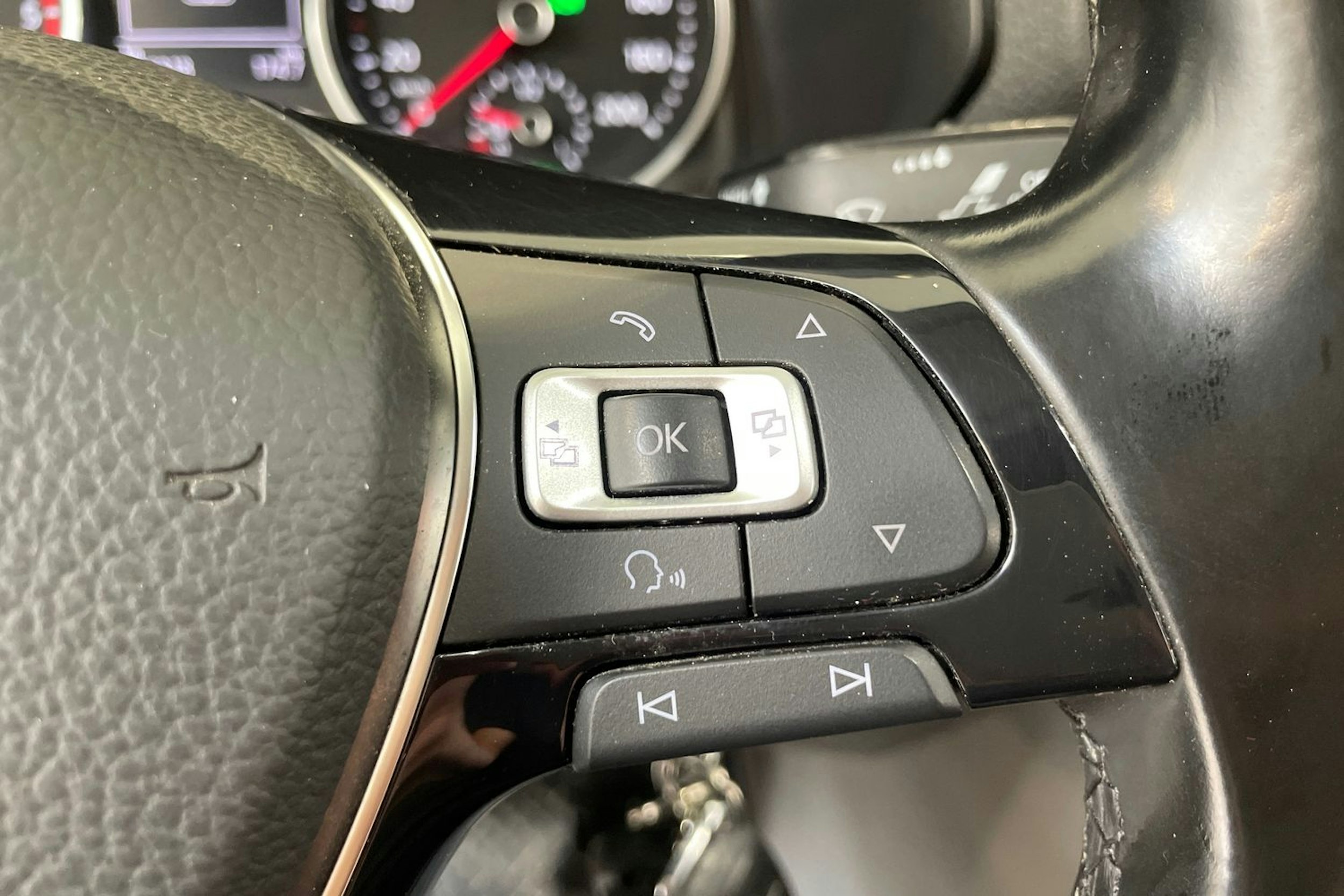 met. hopea Volkswagen Crafter 2019 kuva 18.