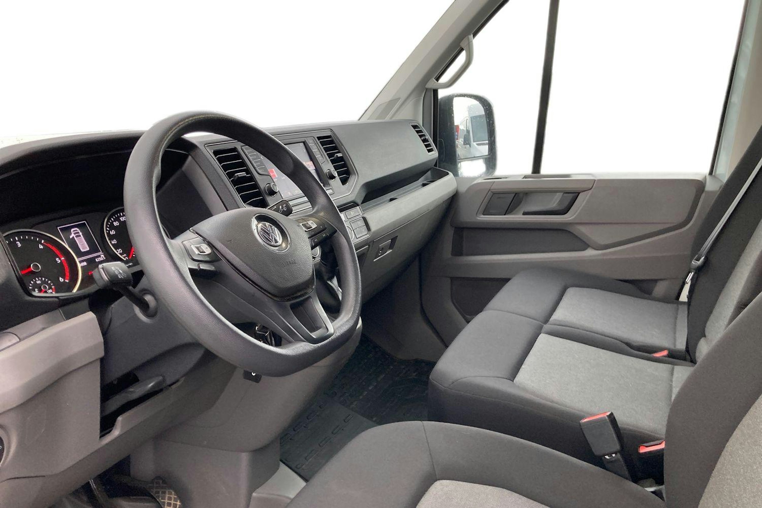 hopea Volkswagen Crafter 2019 kuva 3.