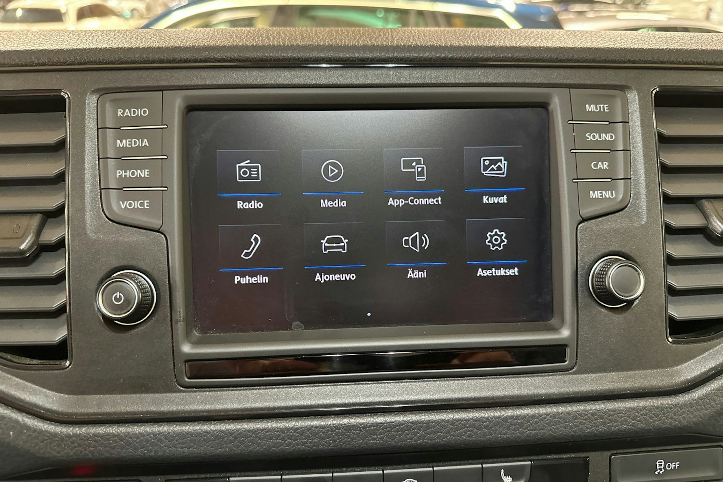 hopea Volkswagen Crafter 2019 kuva 24.