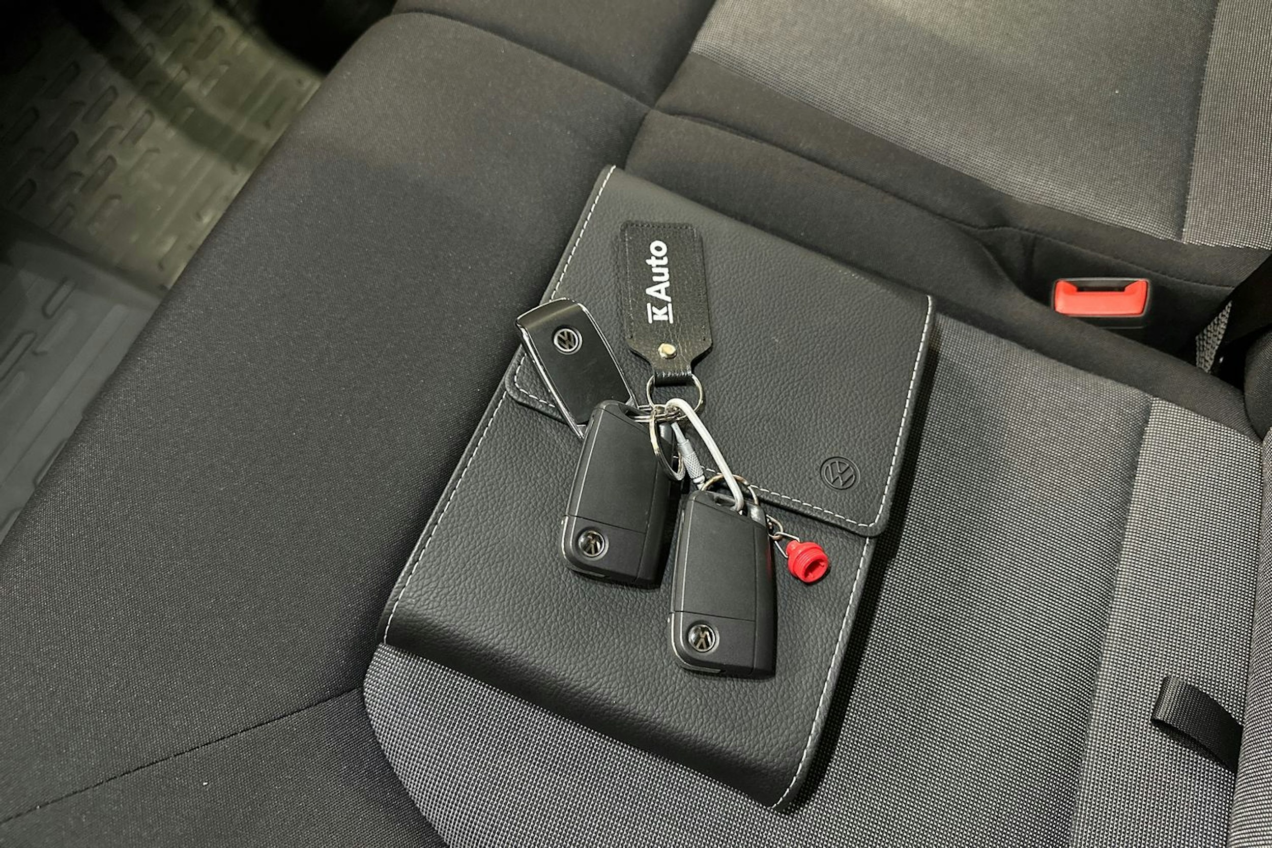 hopea Volkswagen Crafter 2019 kuva 30.