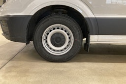 valkoinen Volkswagen Crafter 2019 kuva 9.