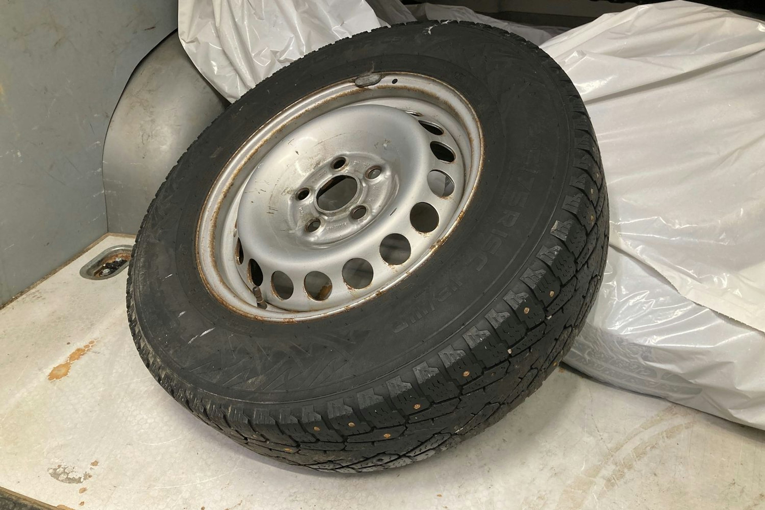 valkoinen Volkswagen Crafter 2019 kuva 14.