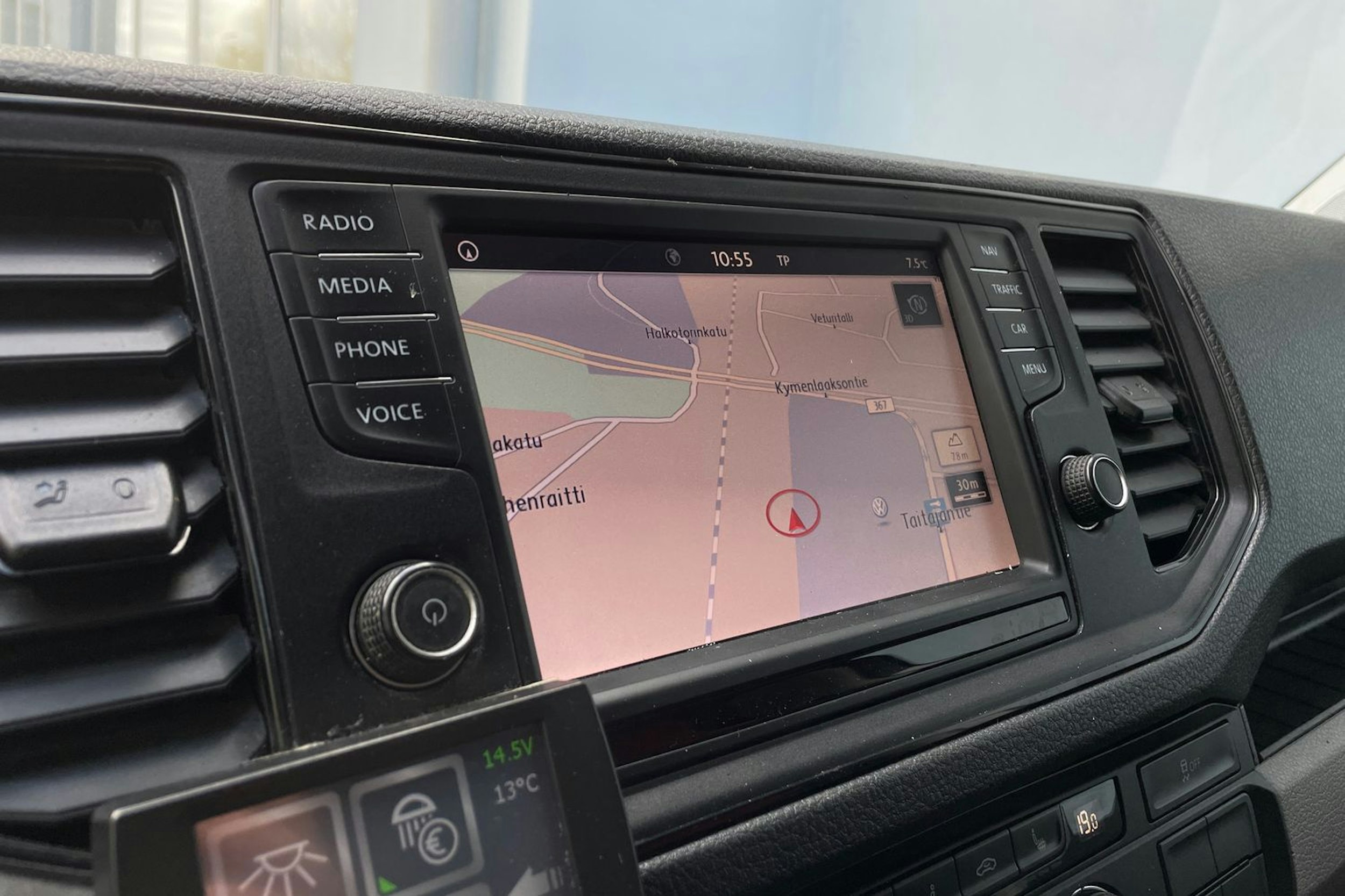 Harmaa Volkswagen CRAFTER 2019 kuva 20.