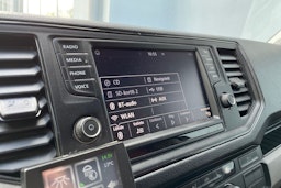 Harmaa Volkswagen CRAFTER 2019 kuva 21.