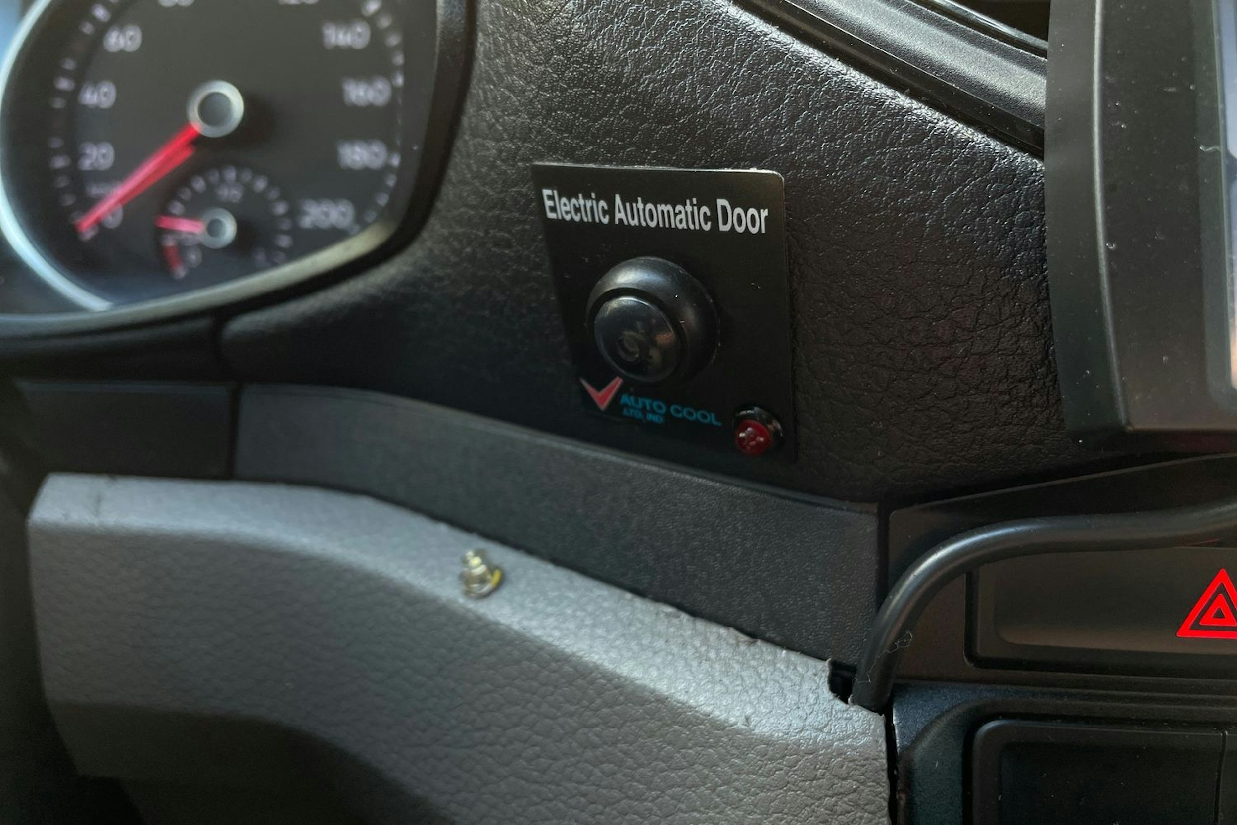 Harmaa Volkswagen CRAFTER 2019 kuva 26.