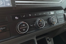 Harmaa Volkswagen CRAFTER 2019 kuva 27.