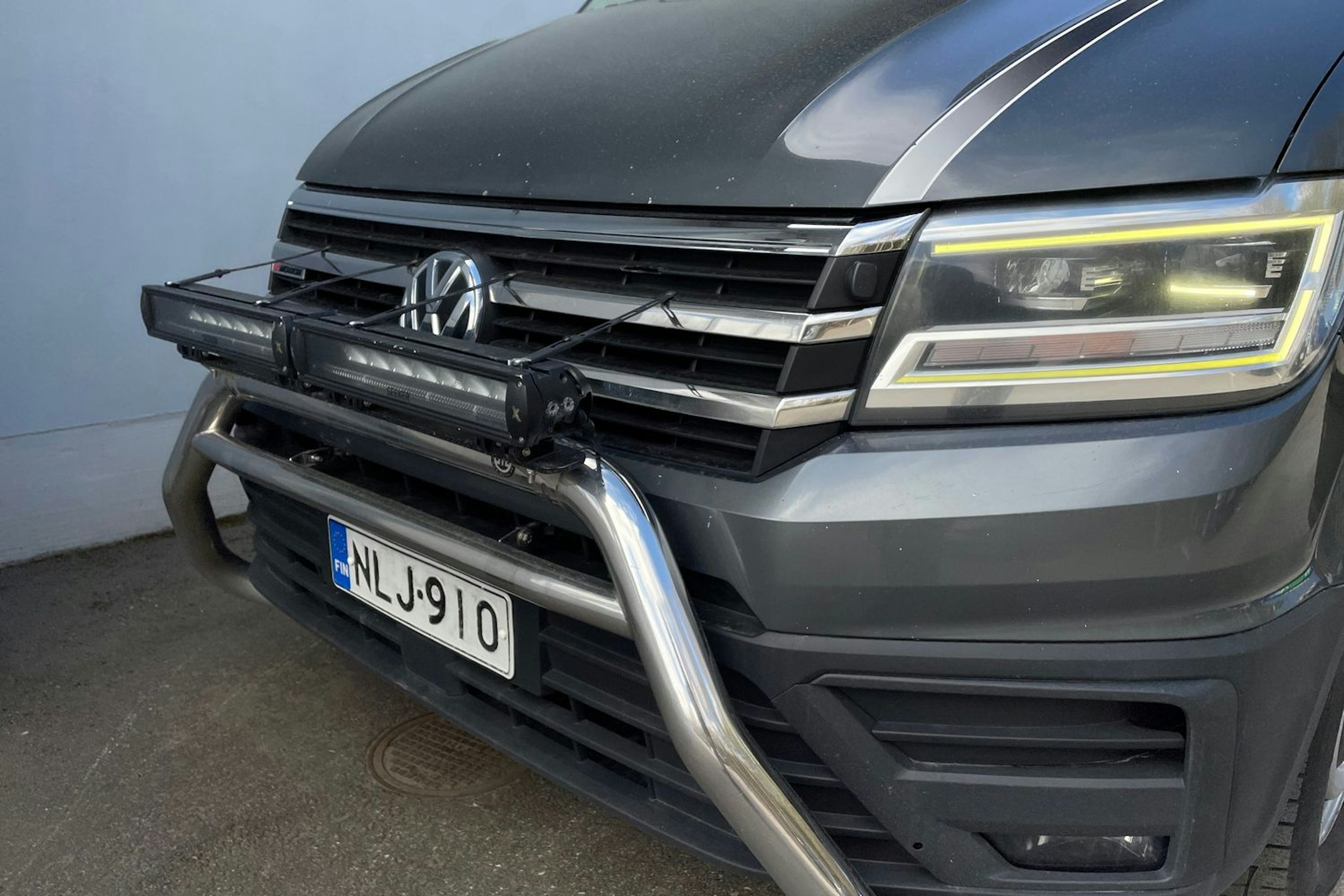 Harmaa Volkswagen CRAFTER 2019 kuva 29.