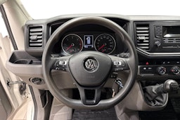 Valkoinen Volkswagen CRAFTER 2019 kuva 7.