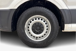 Valkoinen Volkswagen CRAFTER 2019 kuva 9.