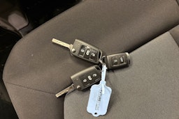 Valkoinen Volkswagen CRAFTER 2019 kuva 23.