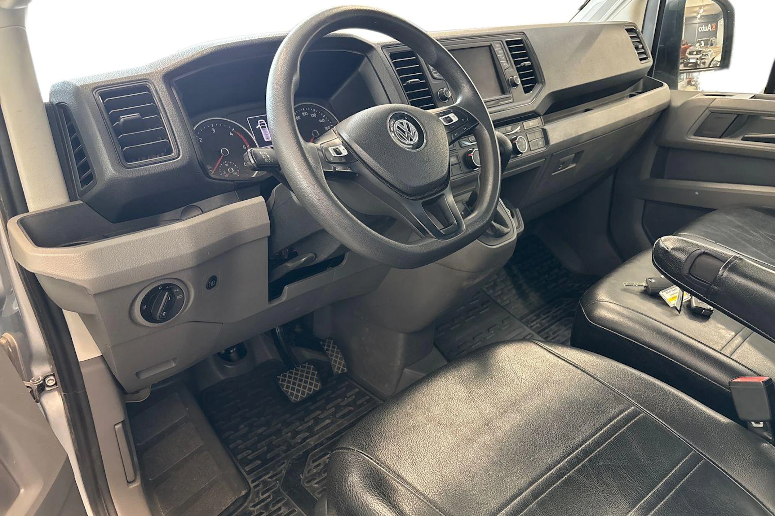 hopea Volkswagen Crafter 2019 kuva 3.