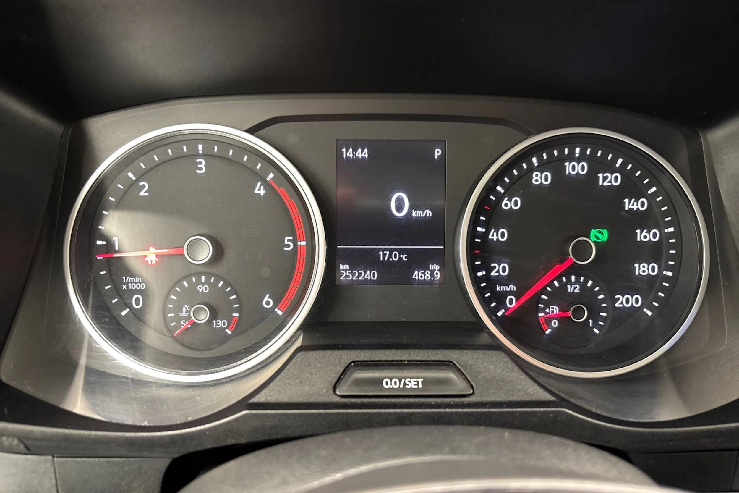 hopea Volkswagen Crafter 2019 kuva 13.