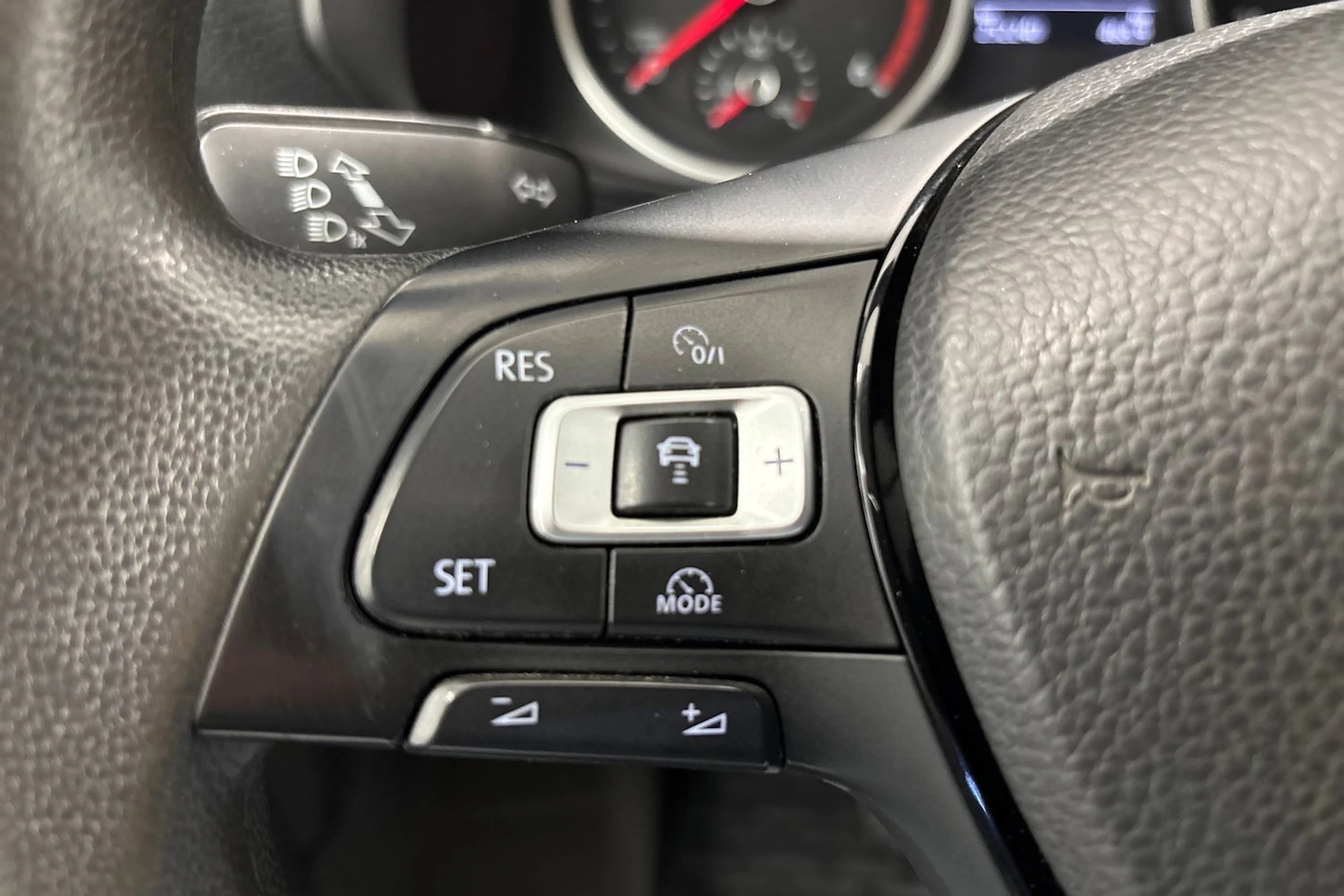 hopea Volkswagen Crafter 2019 kuva 22.