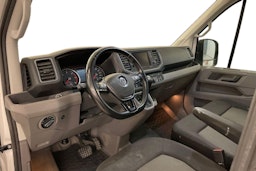 Valkoinen Volkswagen CRAFTER 2019 kuva 8.