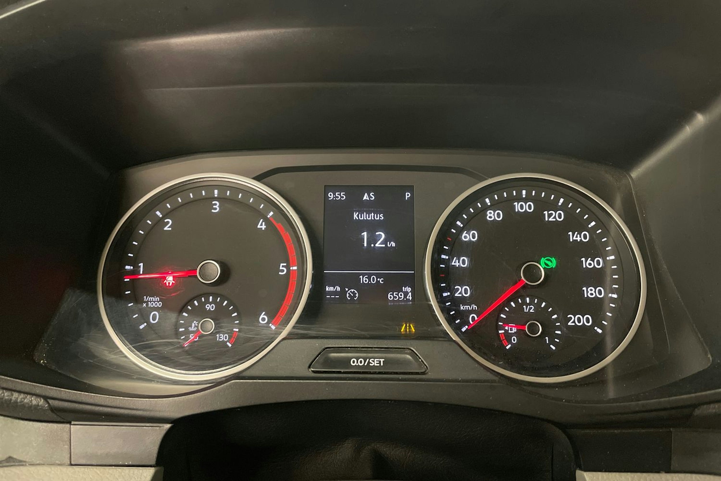 Valkoinen Volkswagen CRAFTER 2019 kuva 15.