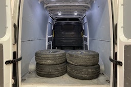 Valkoinen Volkswagen CRAFTER 2019 kuva 24.