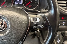 harmaa Volkswagen Crafter 2019 kuva 16.
