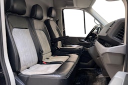 musta Volkswagen Crafter 2019 kuva 10.