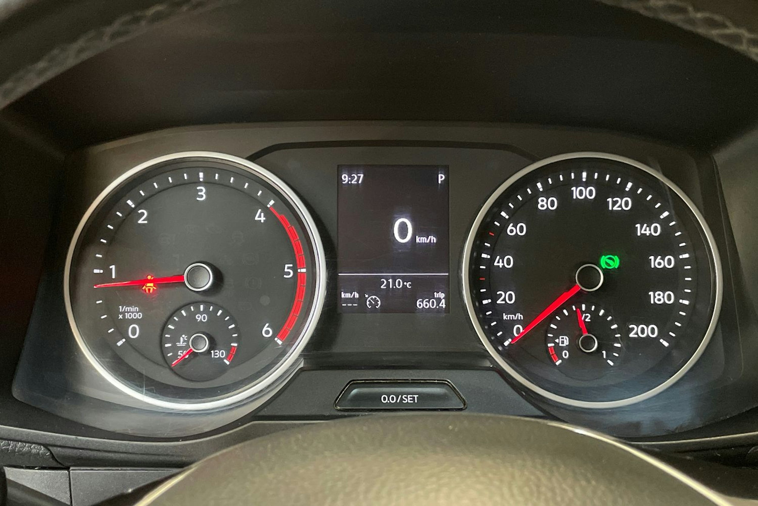 musta Volkswagen Crafter 2019 kuva 16.