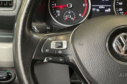 musta Volkswagen Crafter 2019 kuva 17.