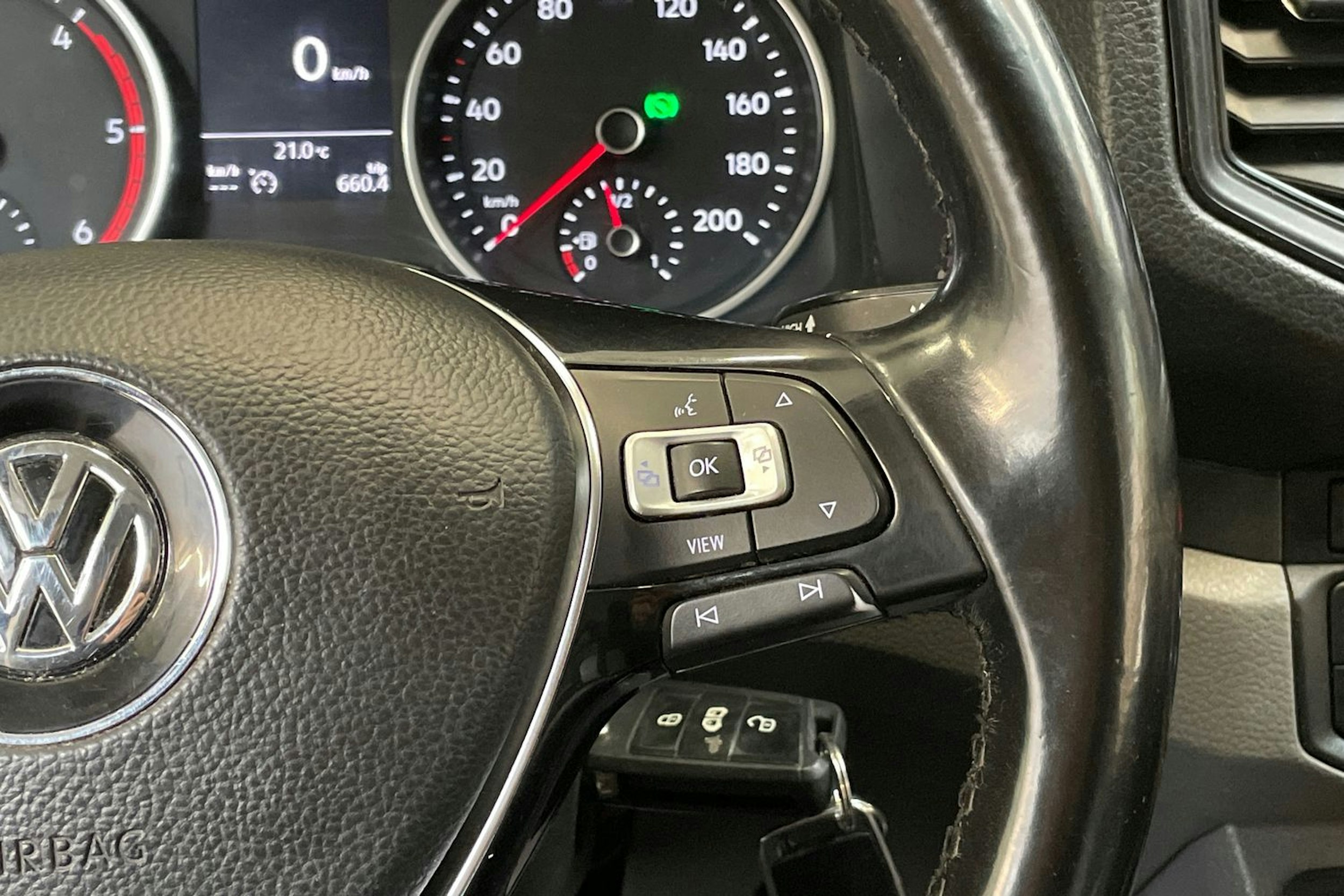 musta Volkswagen Crafter 2019 kuva 18.