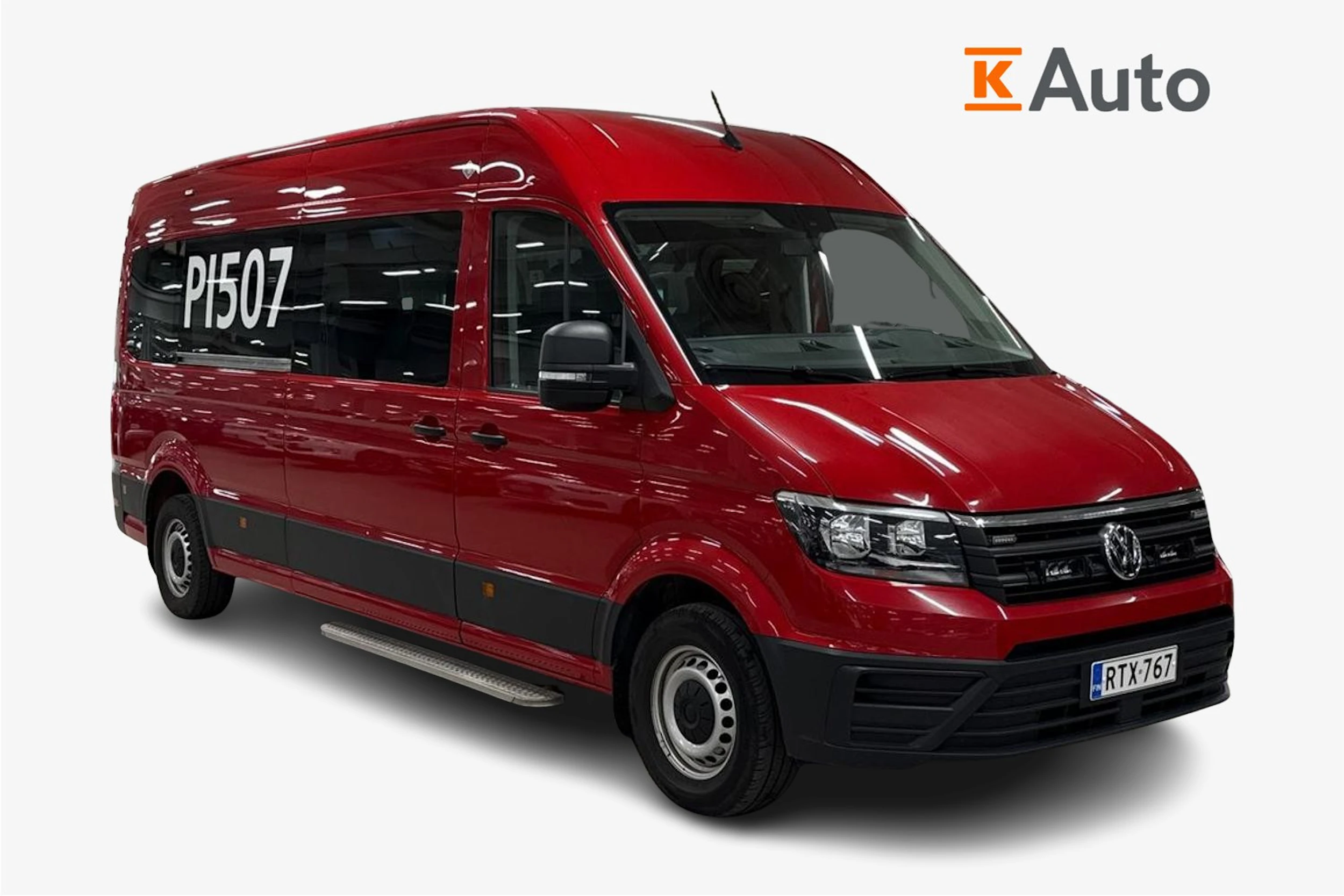 Punainen Volkswagen CRAFTER 2019 kuva 1.