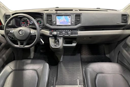 Punainen Volkswagen CRAFTER 2019 kuva 9.