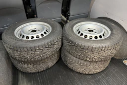Punainen Volkswagen CRAFTER 2019 kuva 19.