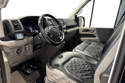 met. musta Volkswagen Crafter 2019 kuva 7.