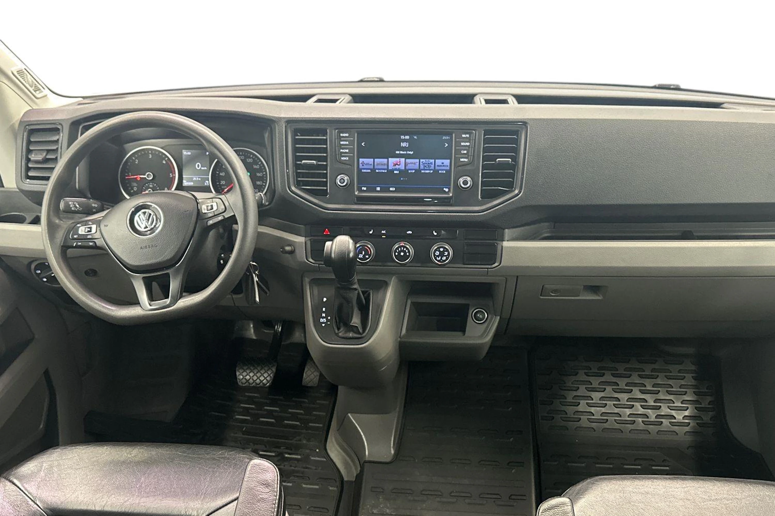hopea Volkswagen Crafter 2019 kuva 7.