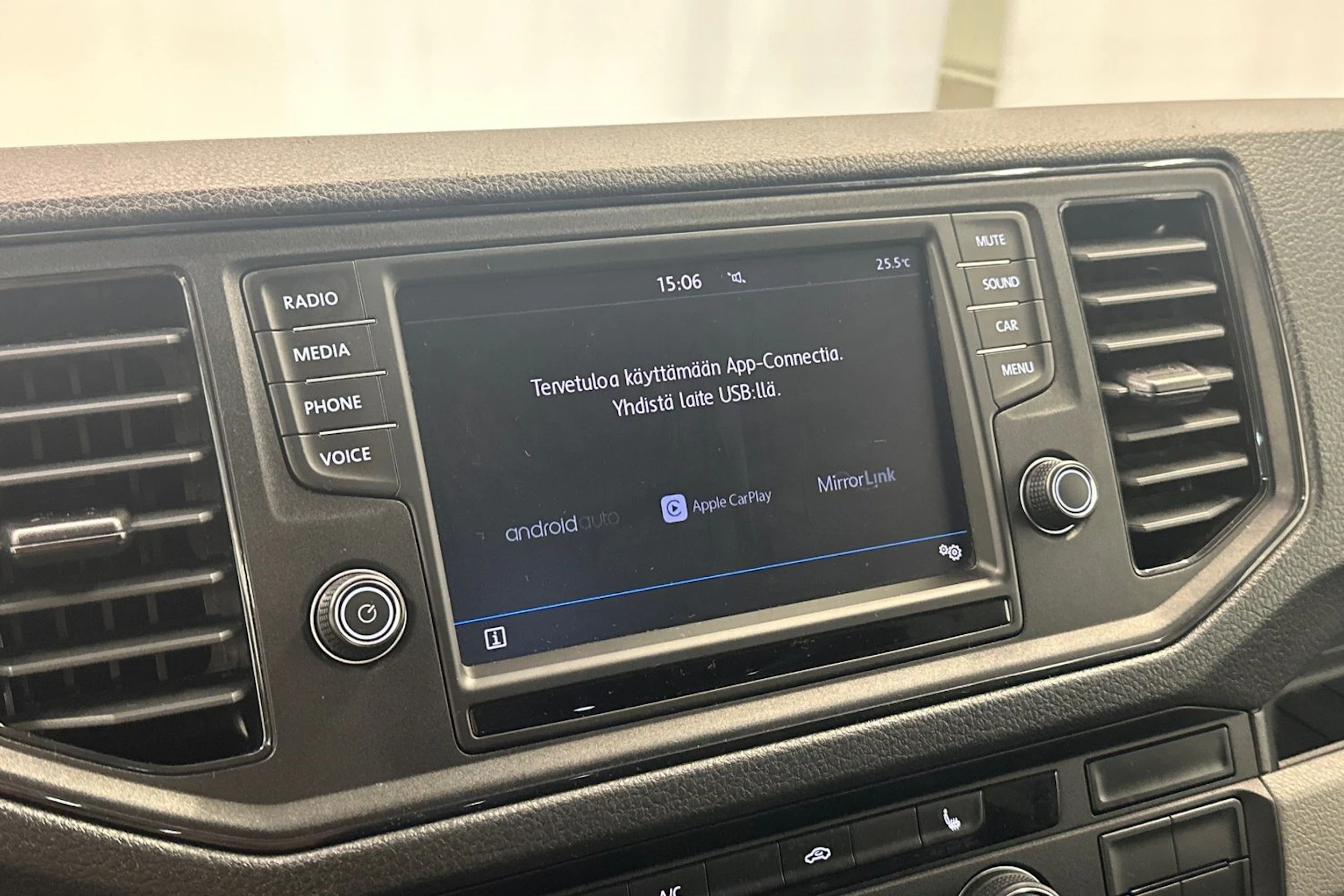 hopea Volkswagen Crafter 2019 kuva 17.