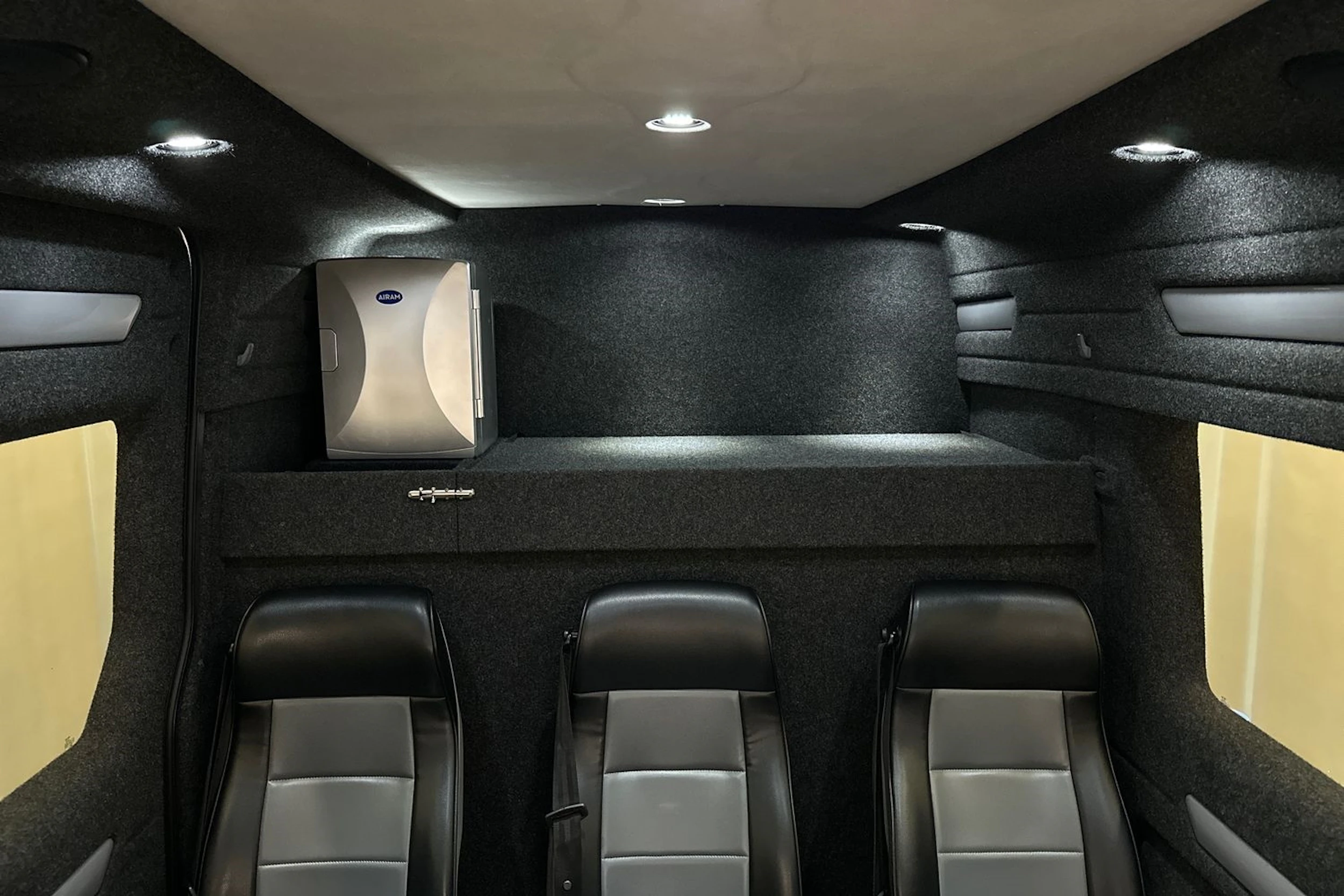 hopea Volkswagen Crafter 2019 kuva 18.