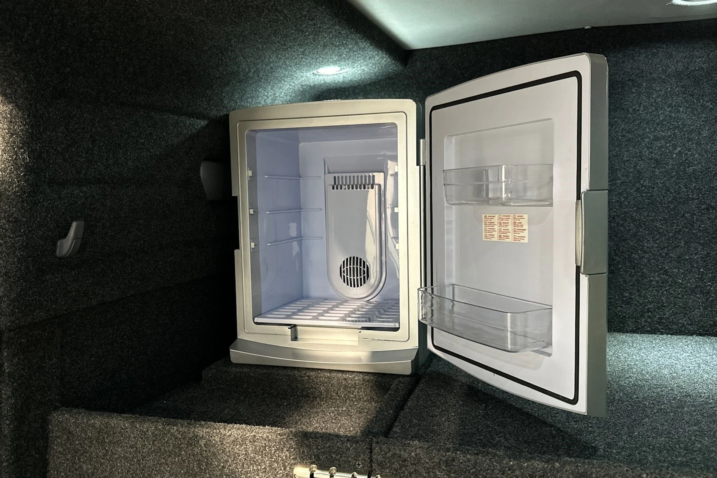 hopea Volkswagen Crafter 2019 kuva 21.