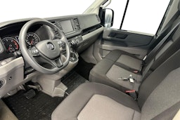 harmaa Volkswagen Crafter 2019 kuva 6.