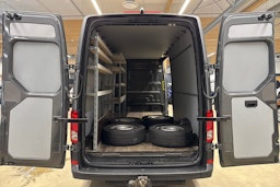 harmaa Volkswagen Crafter 2019 kuva 26.