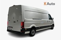 Valkoinen Volkswagen Crafter 2019 kuva 2.