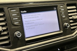 Valkoinen Volkswagen Crafter 2019 kuva 18.