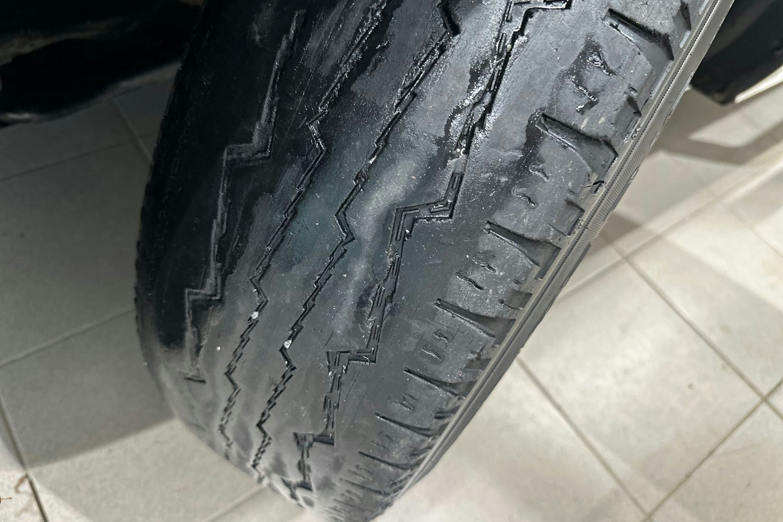 valkoinen Volkswagen Crafter 2019 kuva 13.