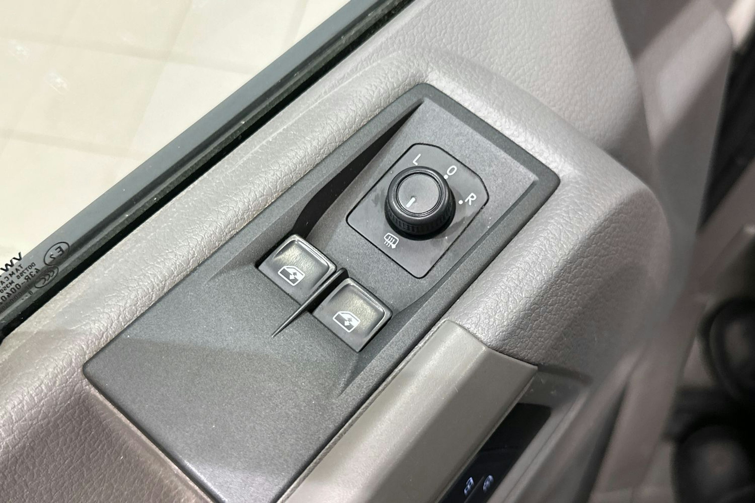 valkoinen Volkswagen Crafter 2019 kuva 16.