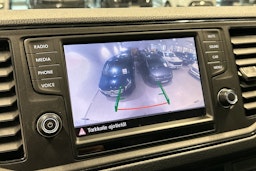 valkoinen Volkswagen Crafter 2019 kuva 19.