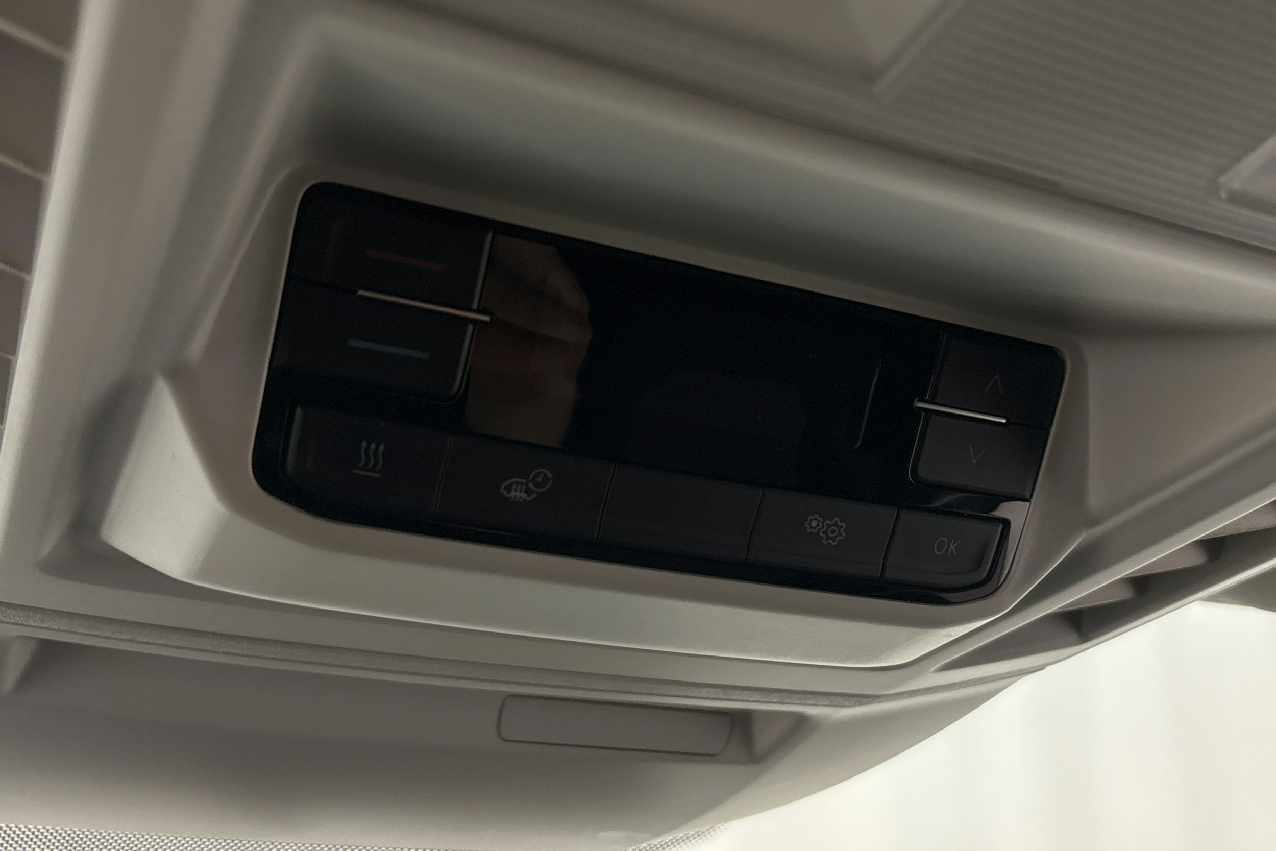 harmaa Volkswagen Crafter 2019 kuva 20.