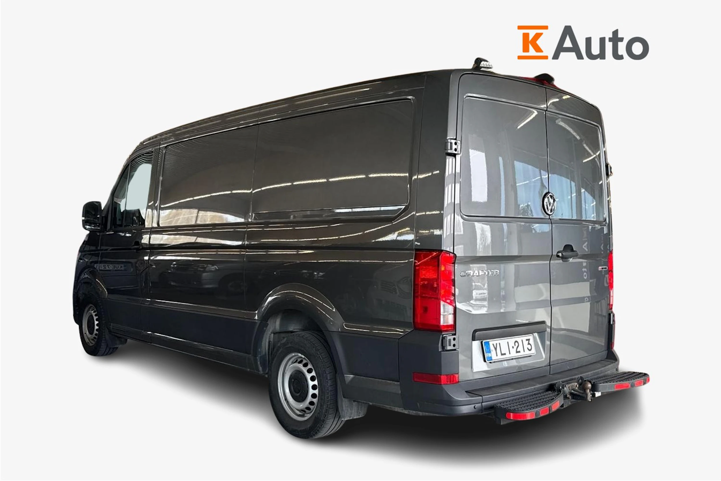 harmaa Volkswagen Crafter 2019 kuva 2.