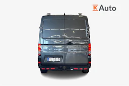 harmaa Volkswagen Crafter 2019 kuva 4.