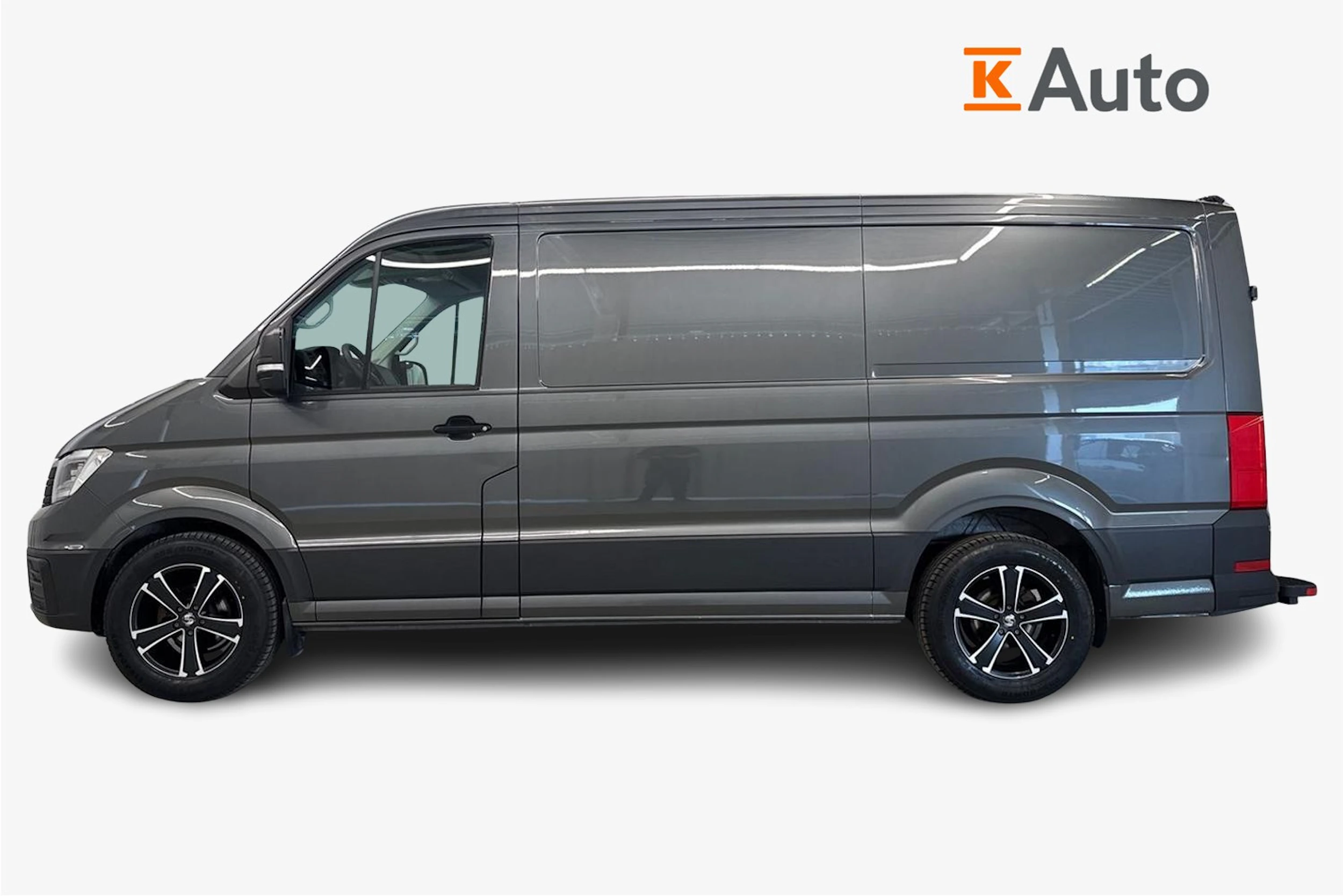 harmaa Volkswagen Crafter 2019 kuva 7.